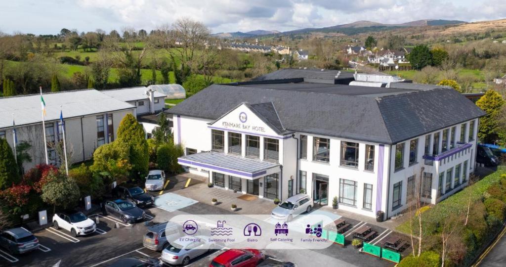 Bay Kenmare